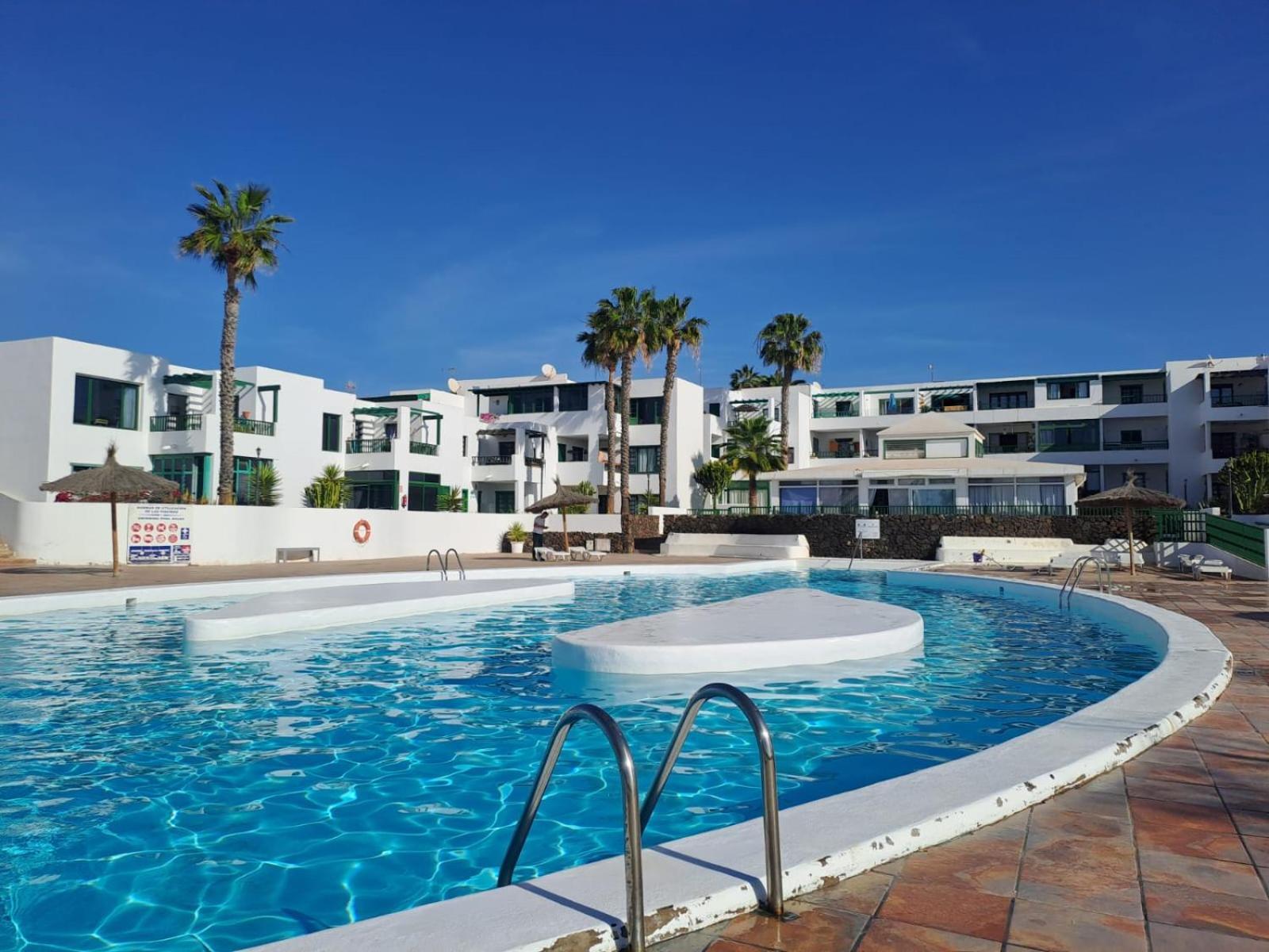 Azul Tuscan Playa Y Piscina Costa Teguise Exterior foto