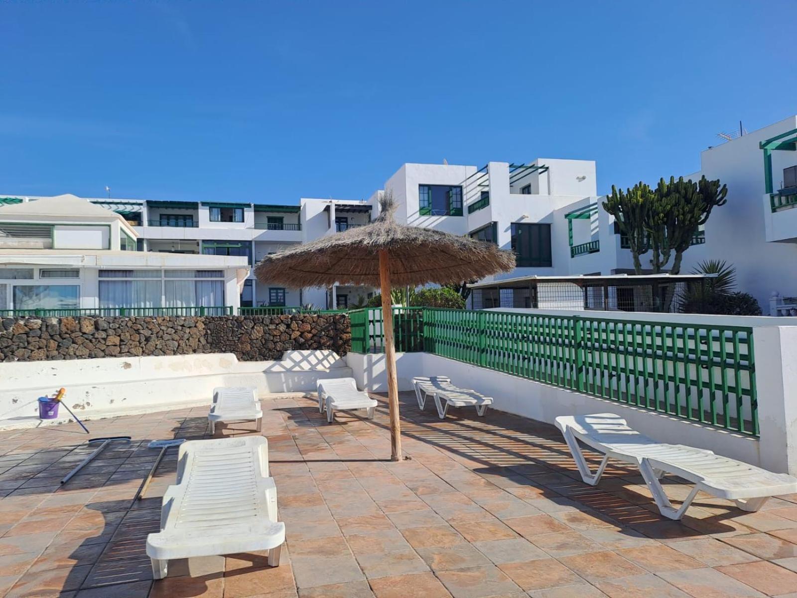 Azul Tuscan Playa Y Piscina Costa Teguise Exterior foto