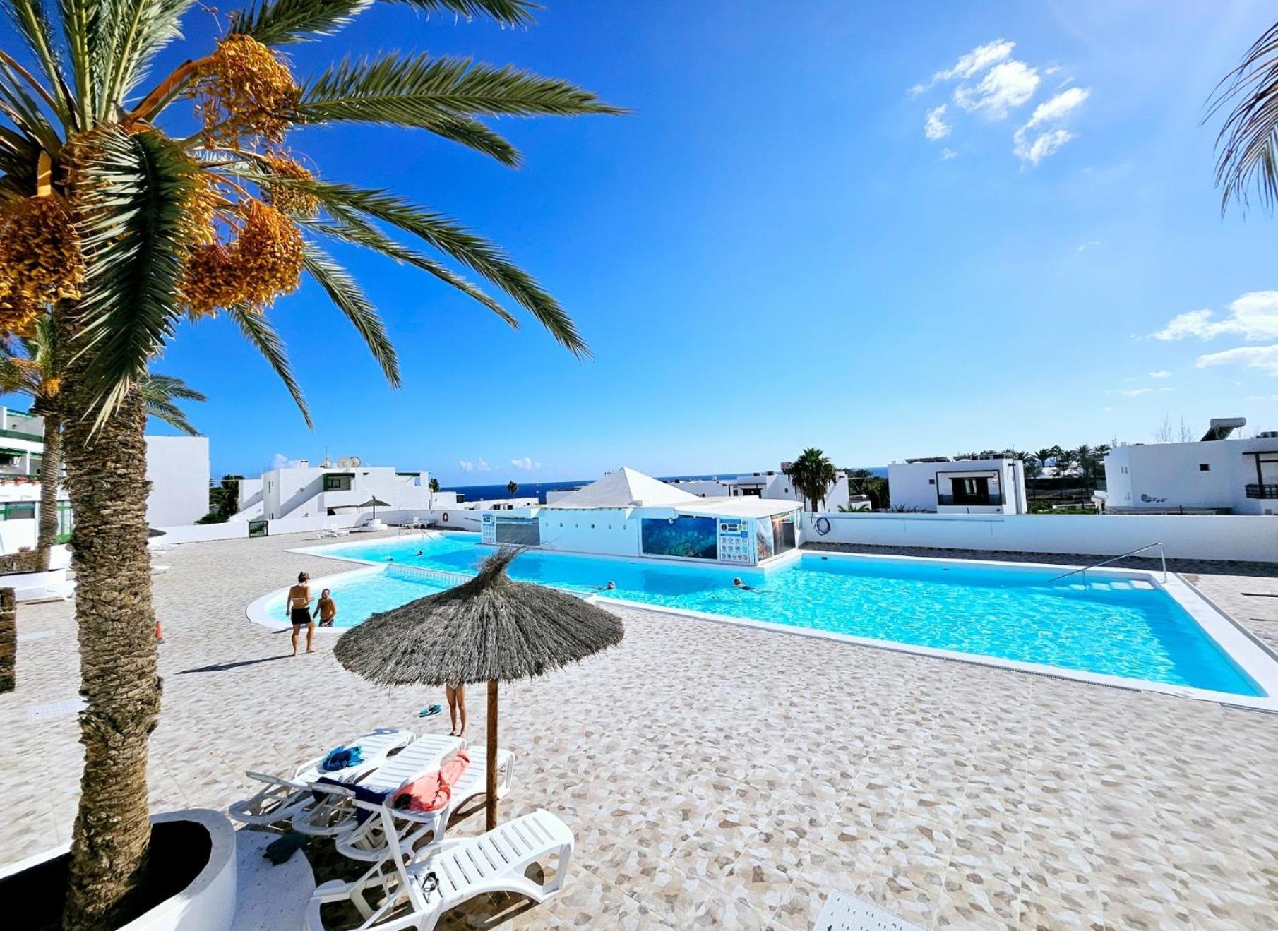 Azul Tuscan Playa Y Piscina Costa Teguise Exterior foto
