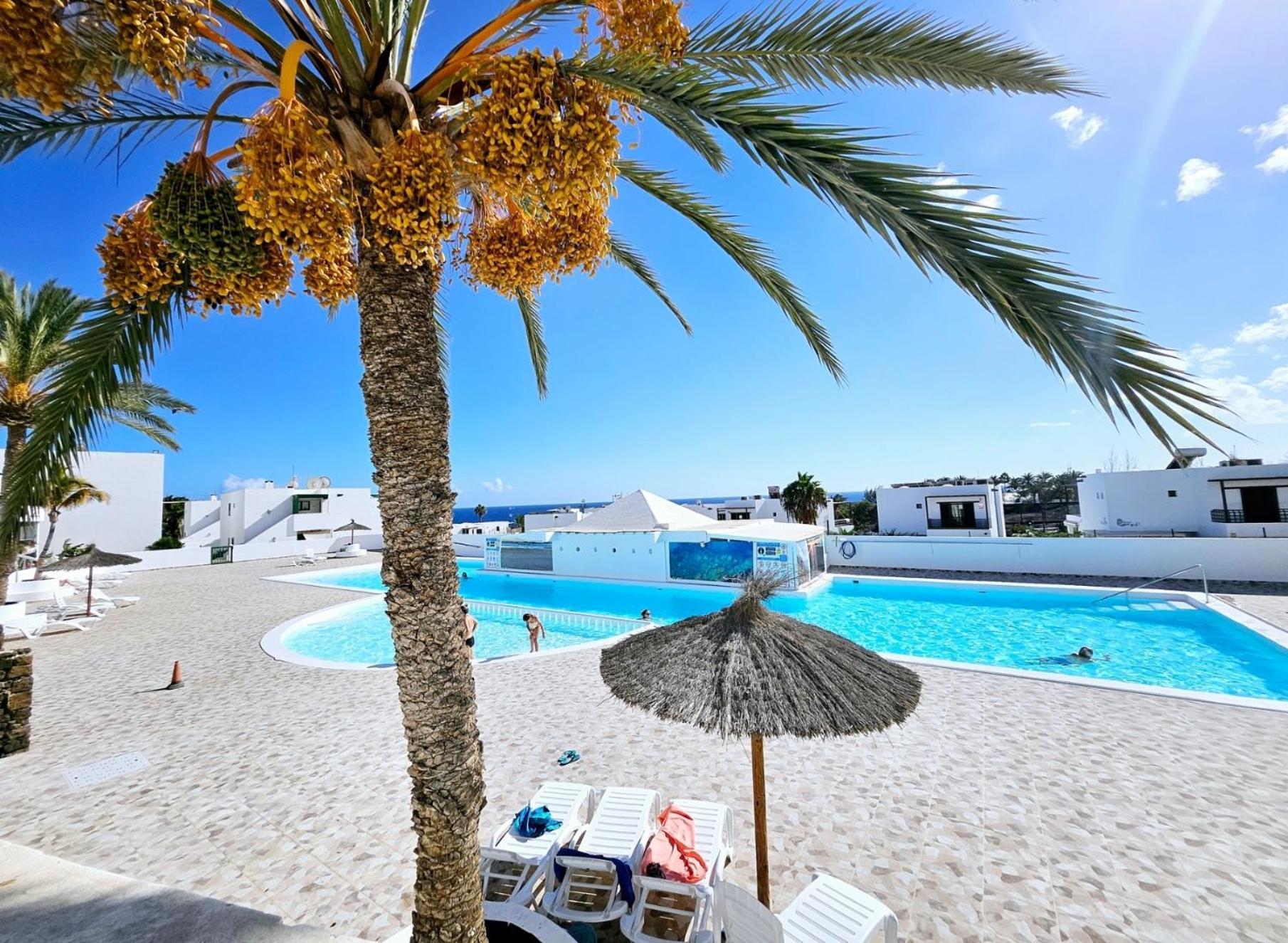 Azul Tuscan Playa Y Piscina Costa Teguise Exterior foto